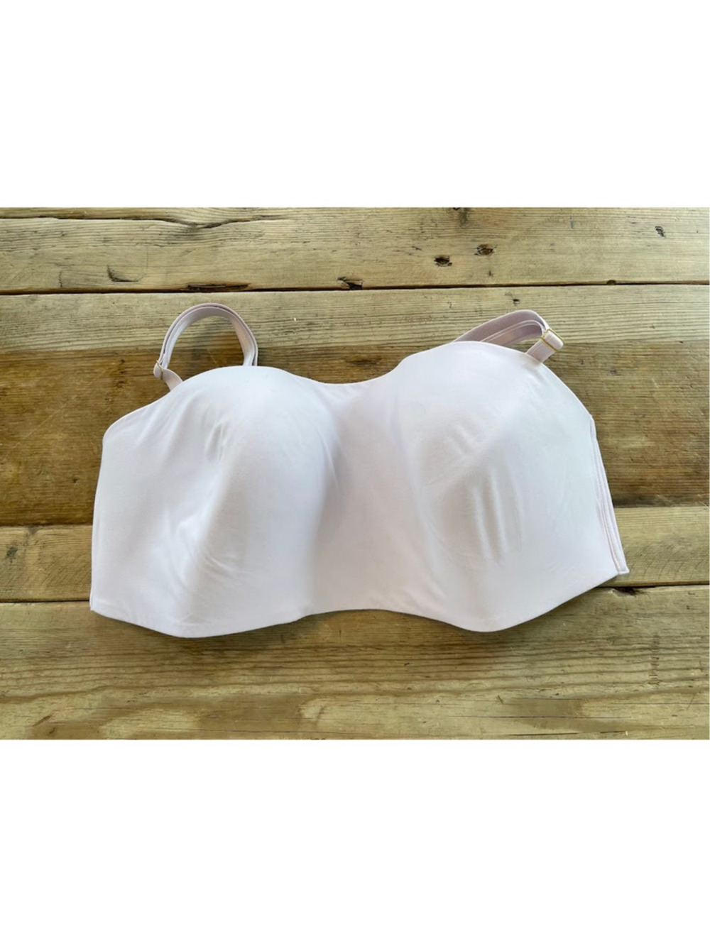 Victoria's Secret‎ Perfume Purple MEDIUM Love Cloud Wireless Strapless Bra